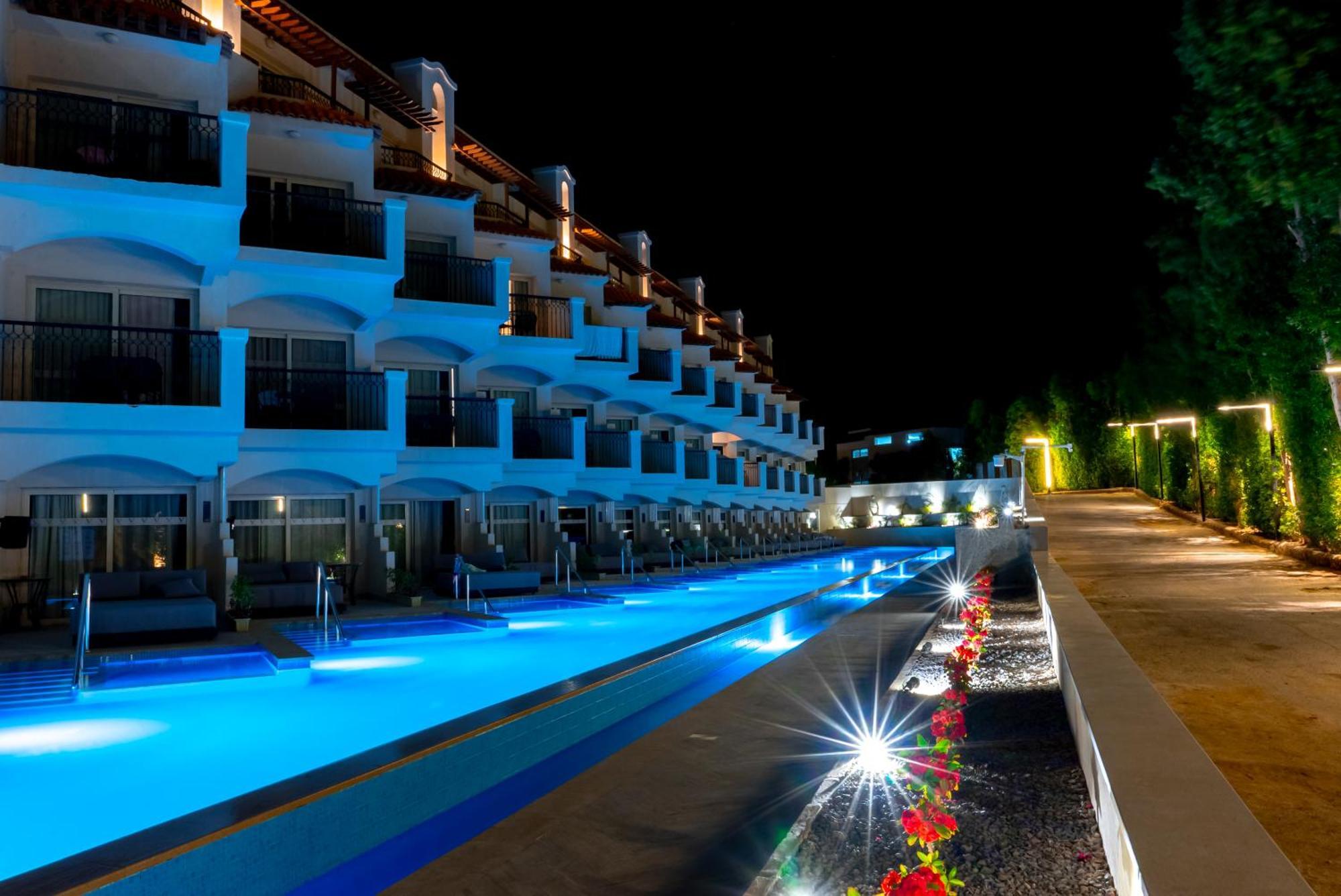 The V Luxury Resort Sahl Hasheesh Hurghada Esterno foto